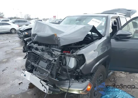 2022 Toyota 4Runner Sr5/Trd Sport/Trail/Sr5 Premium/Limited from USA, damaged, VIN JTEFU5JR5N5274776